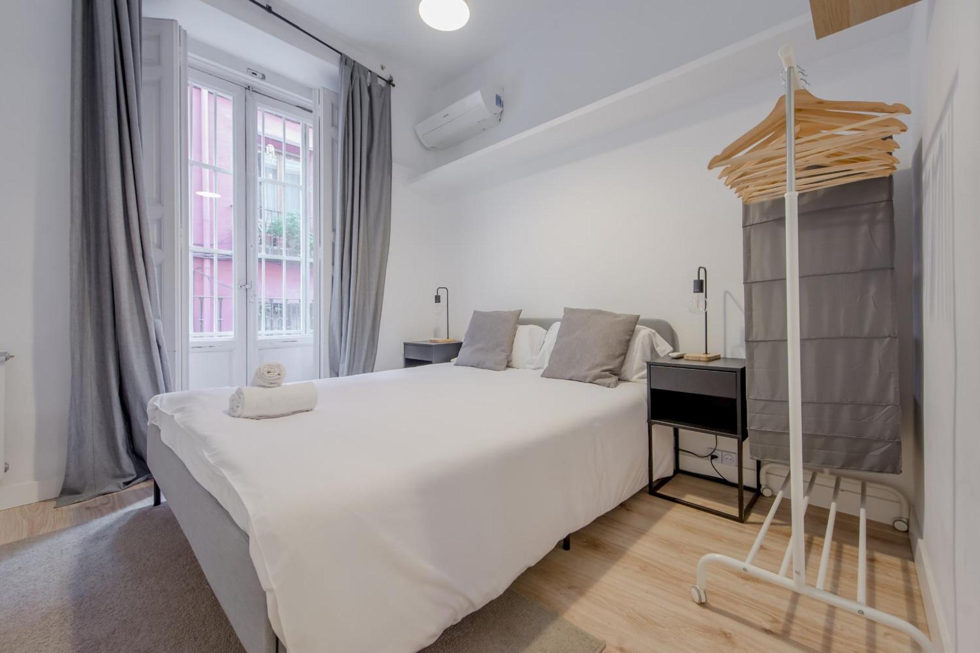 Premium Apt Para 9Pax En Calle Olmo - Centro De Madrid E1 Exterior photo